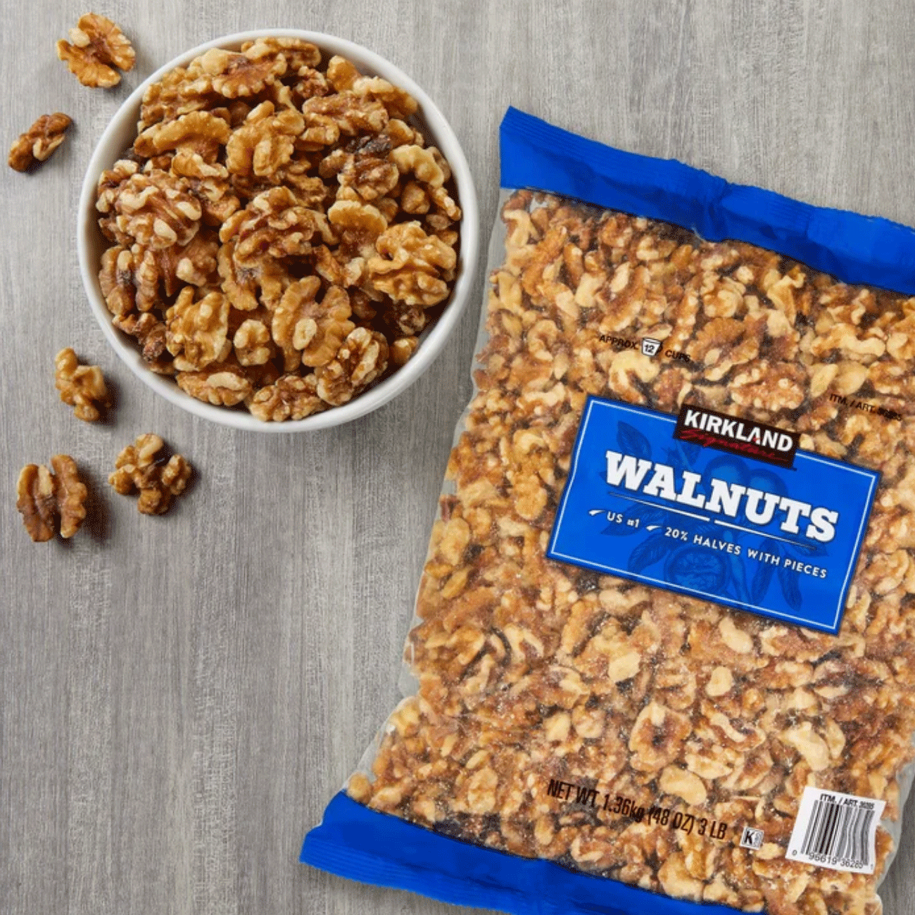 Kirkland Signature Walnut Halves - 48oz (3 lbs) / (1.36 kg)