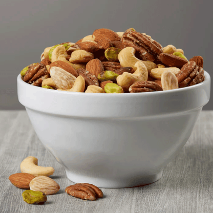 Kirkland Signature Extra Fancy Mixed Nuts, Unsalted - 40 oz (2.5 lbs) / (1.13 kg)