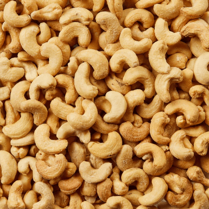 Kirkland Signature Fancy Whole Cashews - 40 oz (2.5 lbs) / (1.13 kg)