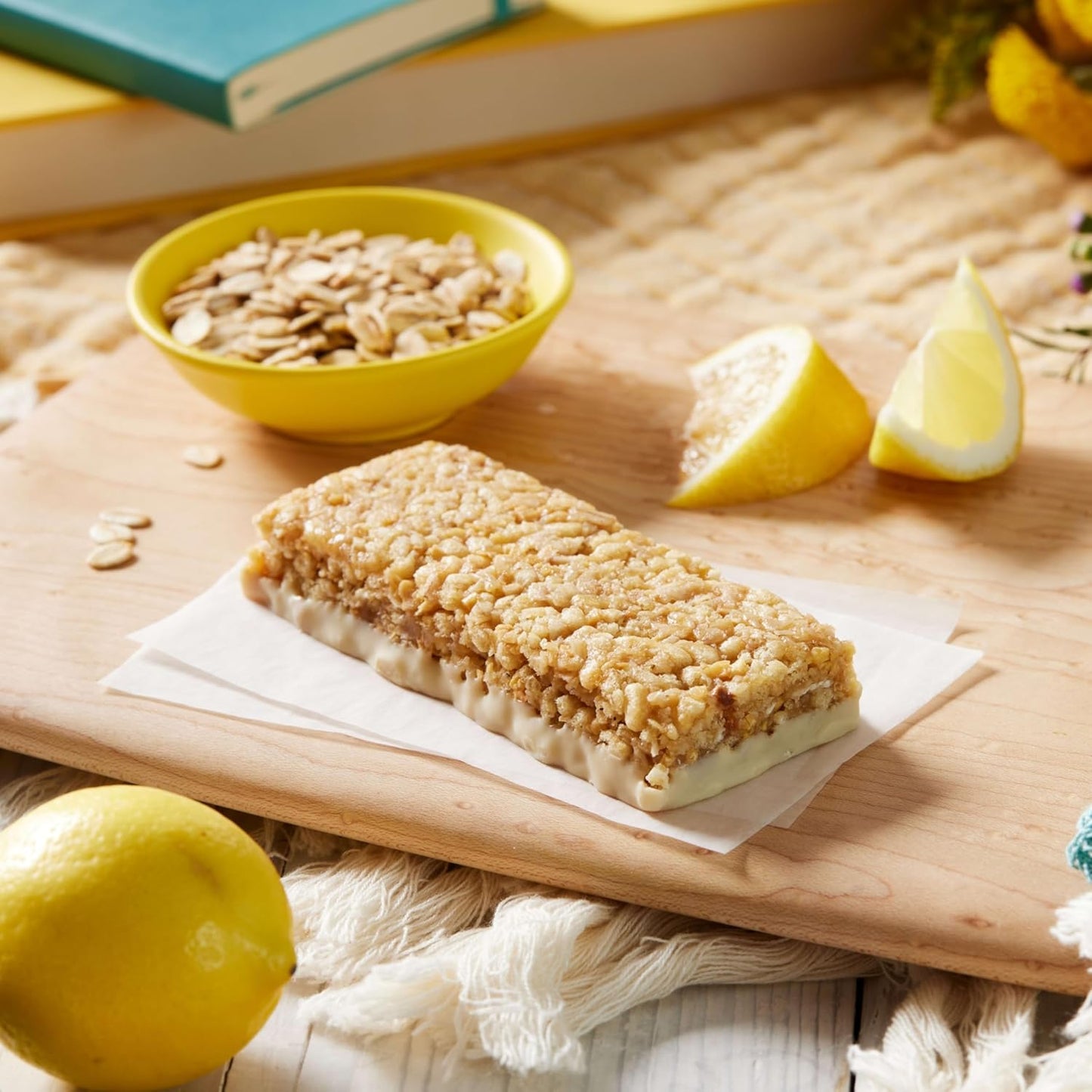 LUNA Bar Whole Nutrition Snack Bar — LemonZest, 1.69 oz (48g) × 12 Bars