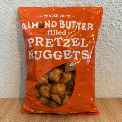Trader Joe's 트레이더 조 아몬드 버터 필드 프레첼 너겟 — 땅콩 무첨가 스낵