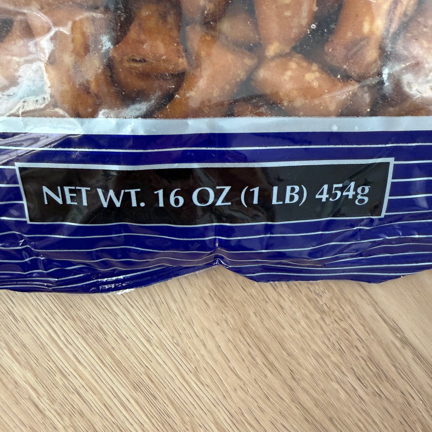 Trader Joe's 트레이더 조 피넛버터 필드 프레첼 너겟 — 짭짤달콤 스낵