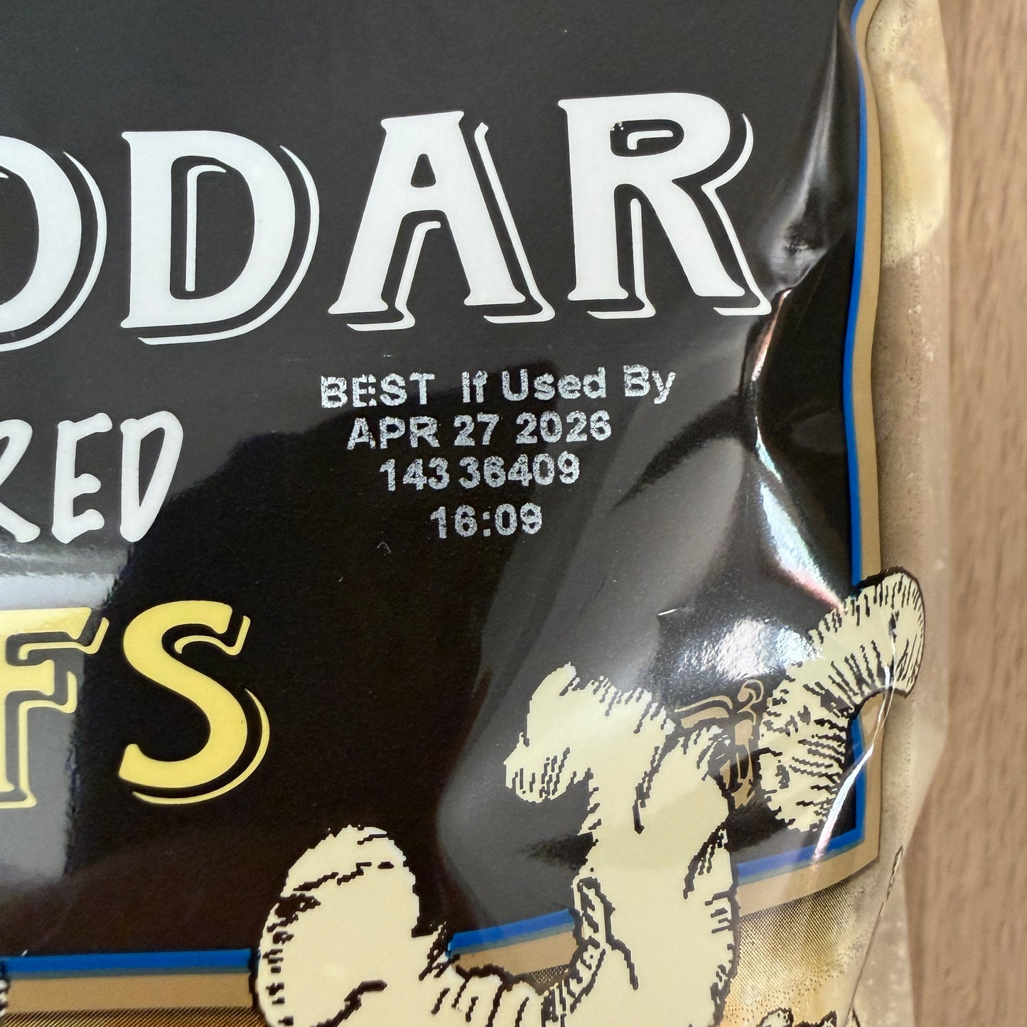 Trader Joe's 트레이더 조 화이트 체다 콘 퍼프 — 진짜 체다, 초경량