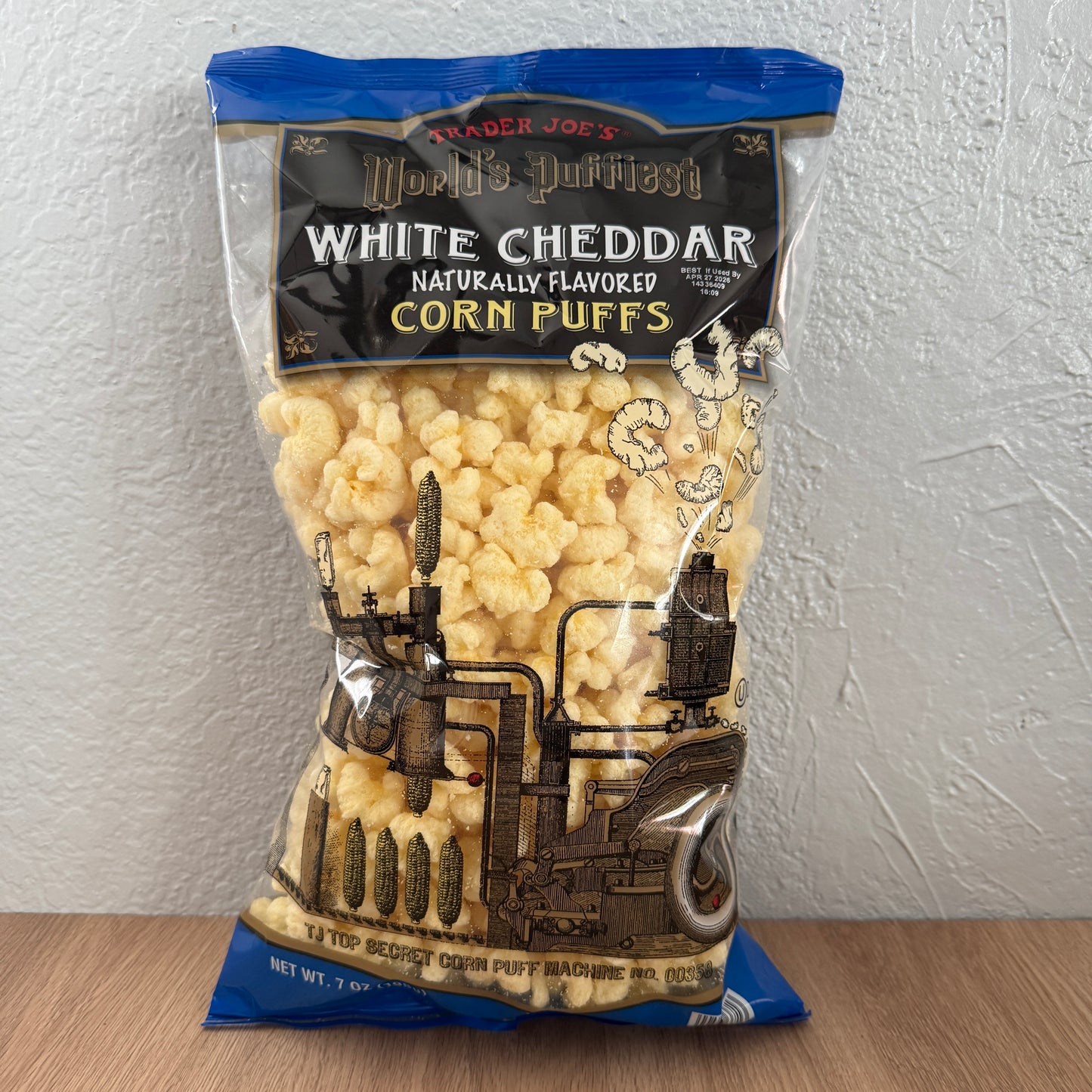 Trader Joe's 트레이더 조 화이트 체다 콘 퍼프 — 진짜 체다, 초경량