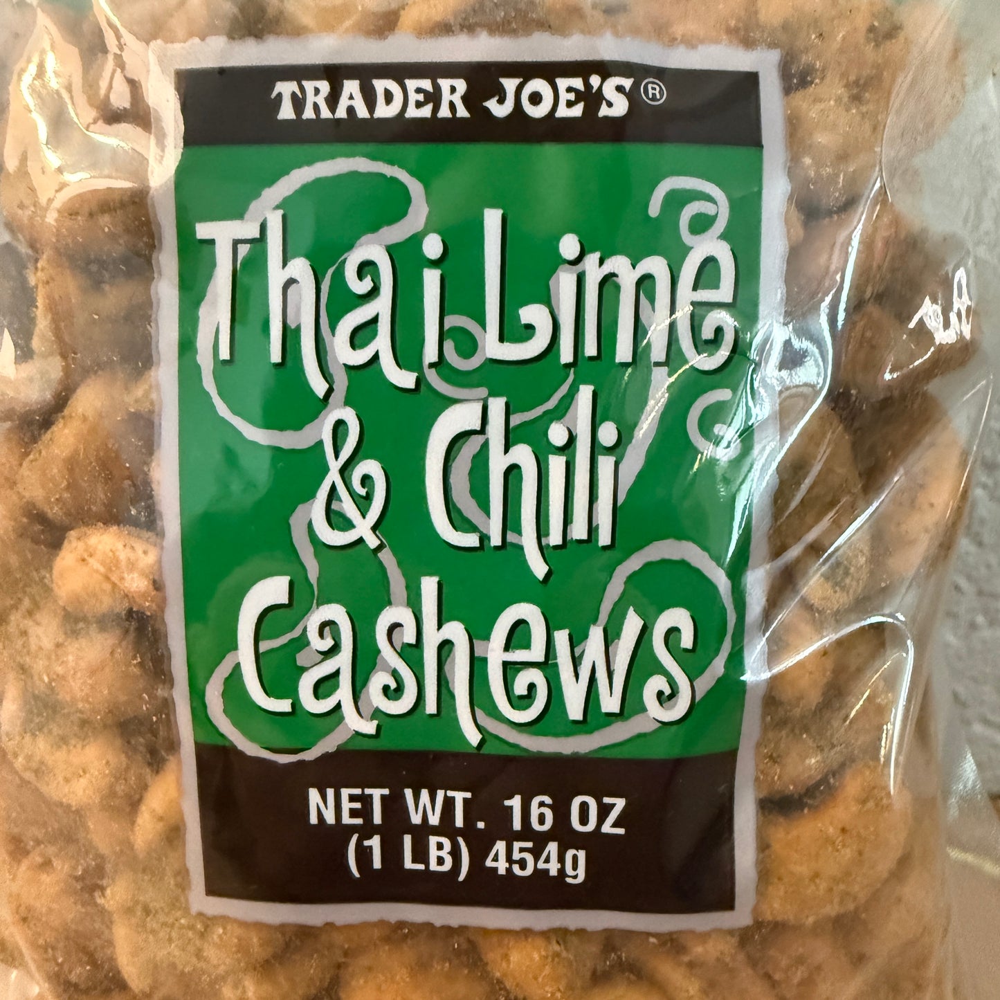 Trader Joe's 트레이더 조 타이 라임 & 칠리 캐슈 — 진짜 라임 & 레몬그라스