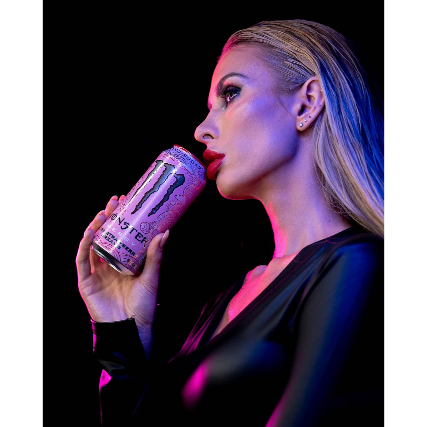 Monster Energy Ultra Strawberry Dreams — 16 fl oz (473mL) × 15 Cans