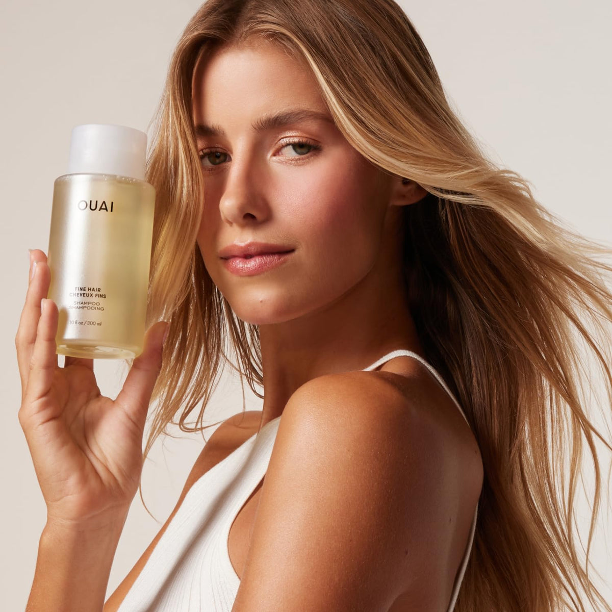 OUAI 우아이 샴푸 - 300mL (10 fl oz)