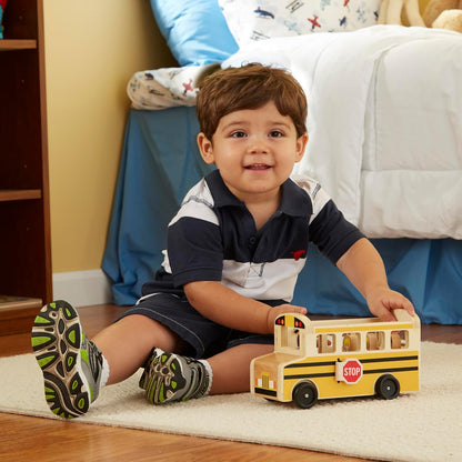 Melissa & Doug School Bus Wooden Play Set — Yellow School Bus with 7 Removable Play Figures (Ages 2+)