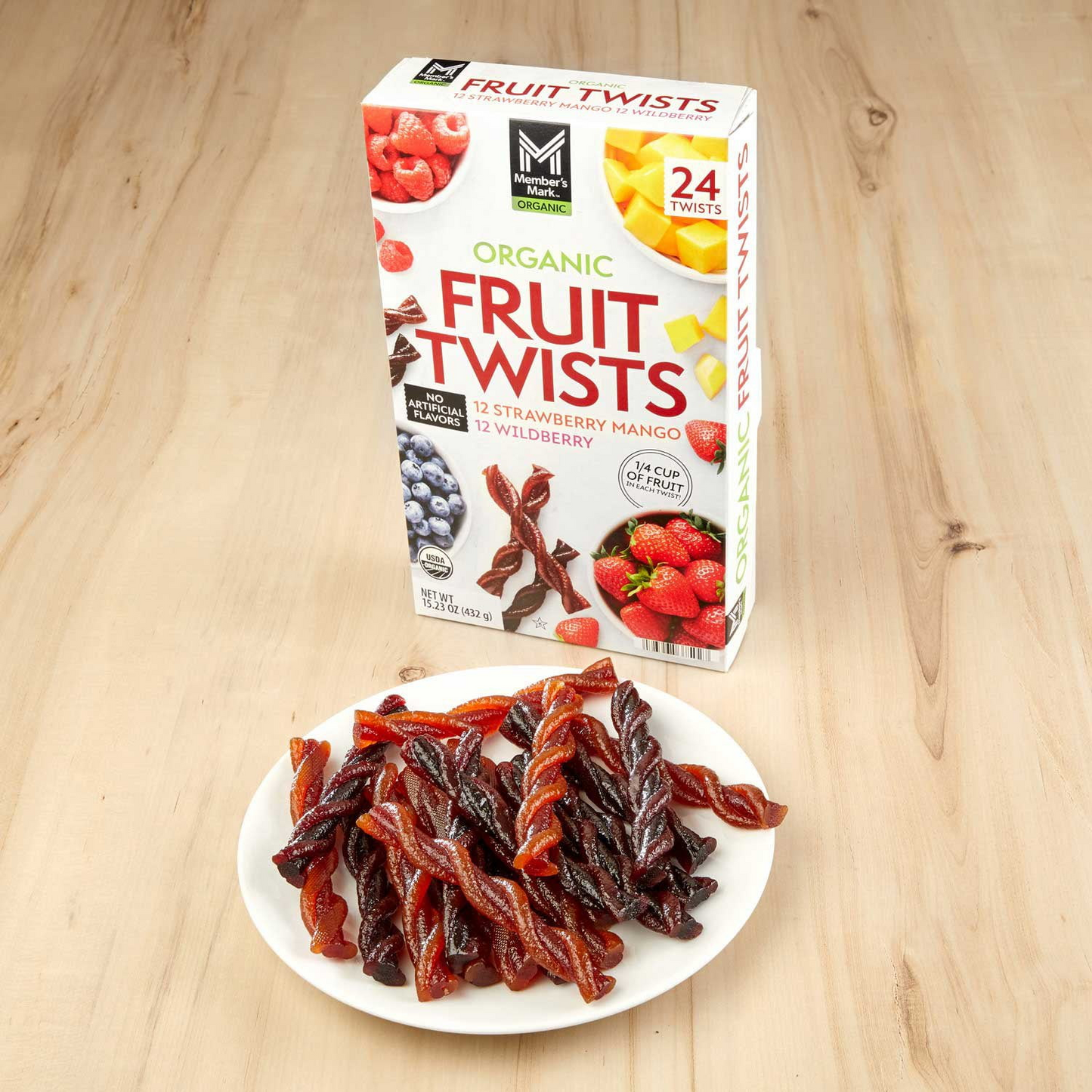 Member's Mark Organic Fruit Twist Variety Pack - 0.63 oz (18g) x 24 Twists