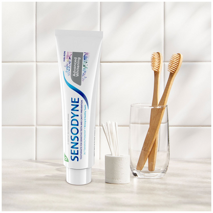 Sensodyne 센소다인 어드밴스드 화이트닝 치약 패밀리 4팩 24/7 시린이 보호·트리플 액션 화이트닝 (4 × 6.5oz)